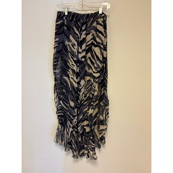 Blue Life Ruffle Culotte Pants Flowy NWT Medium - Picture 3 of 8